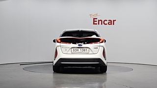 TOYOTA PRIUS PRIME 2017