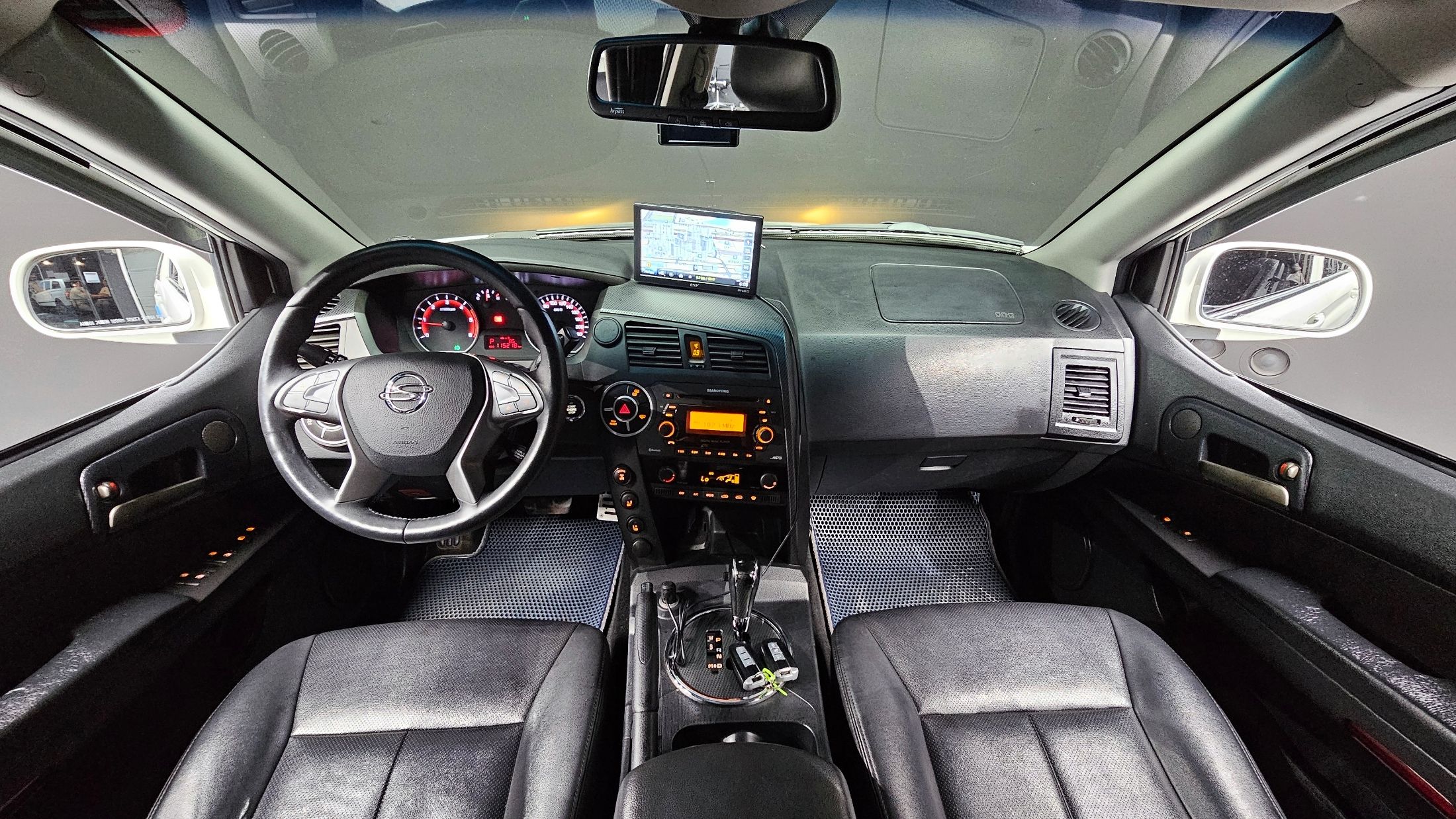 SSANGYONG KORANDO SPORTS 2015