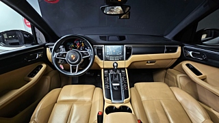 PORSCHE MACAN 2017