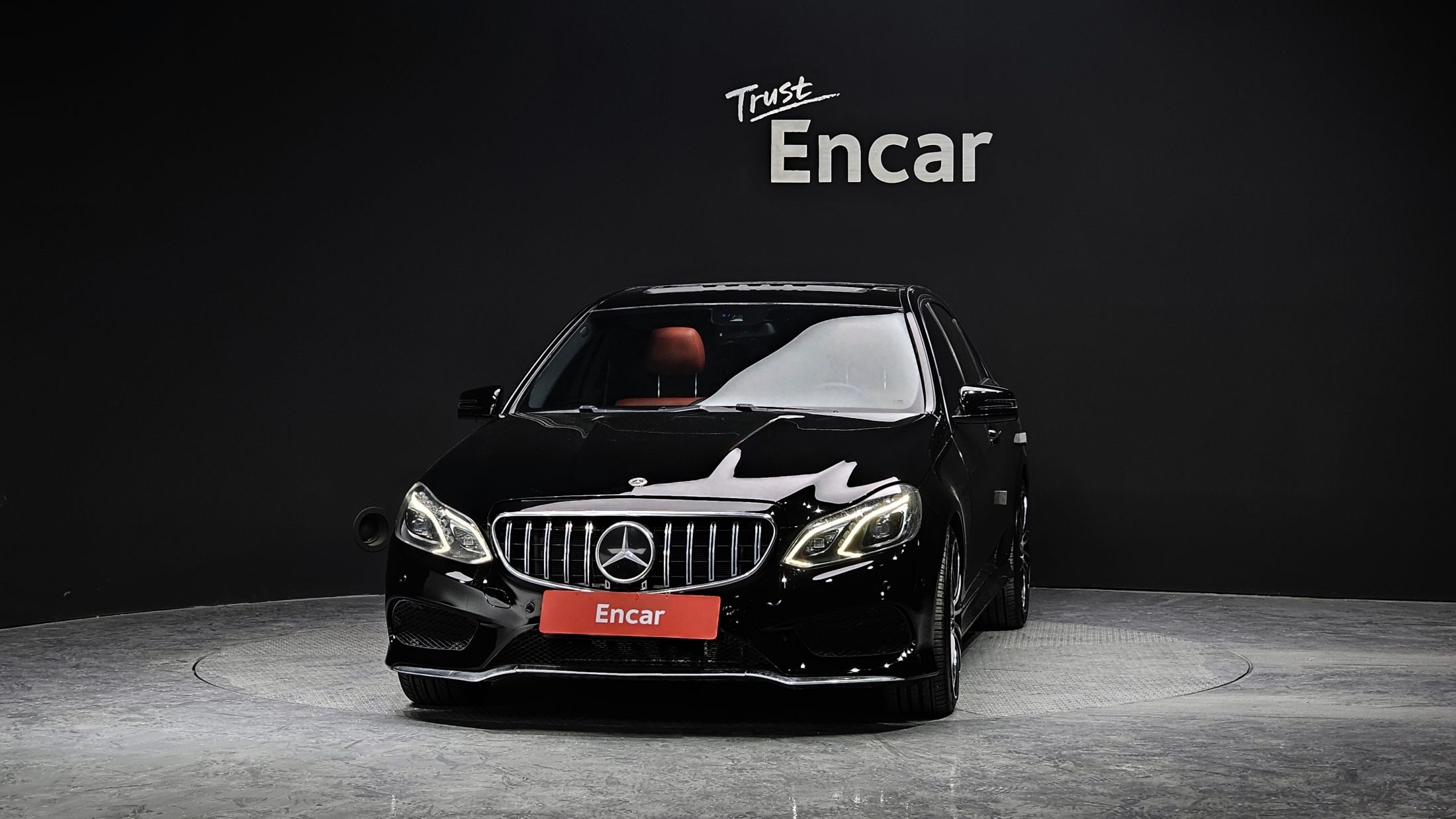 MERCEDES BENZ E-CLASS W212 2016