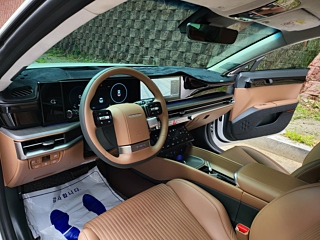 HYUNDAI GRANDEUR HYBRID GN7 2023