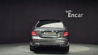 MERCEDES BENZ E-CLASS W213 2019