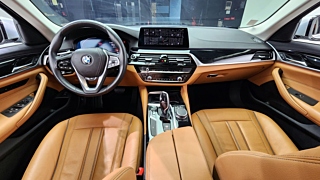 BMW 5-SERIES G30 2020