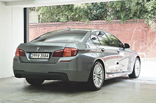BMW 5-SERIES F10 2016