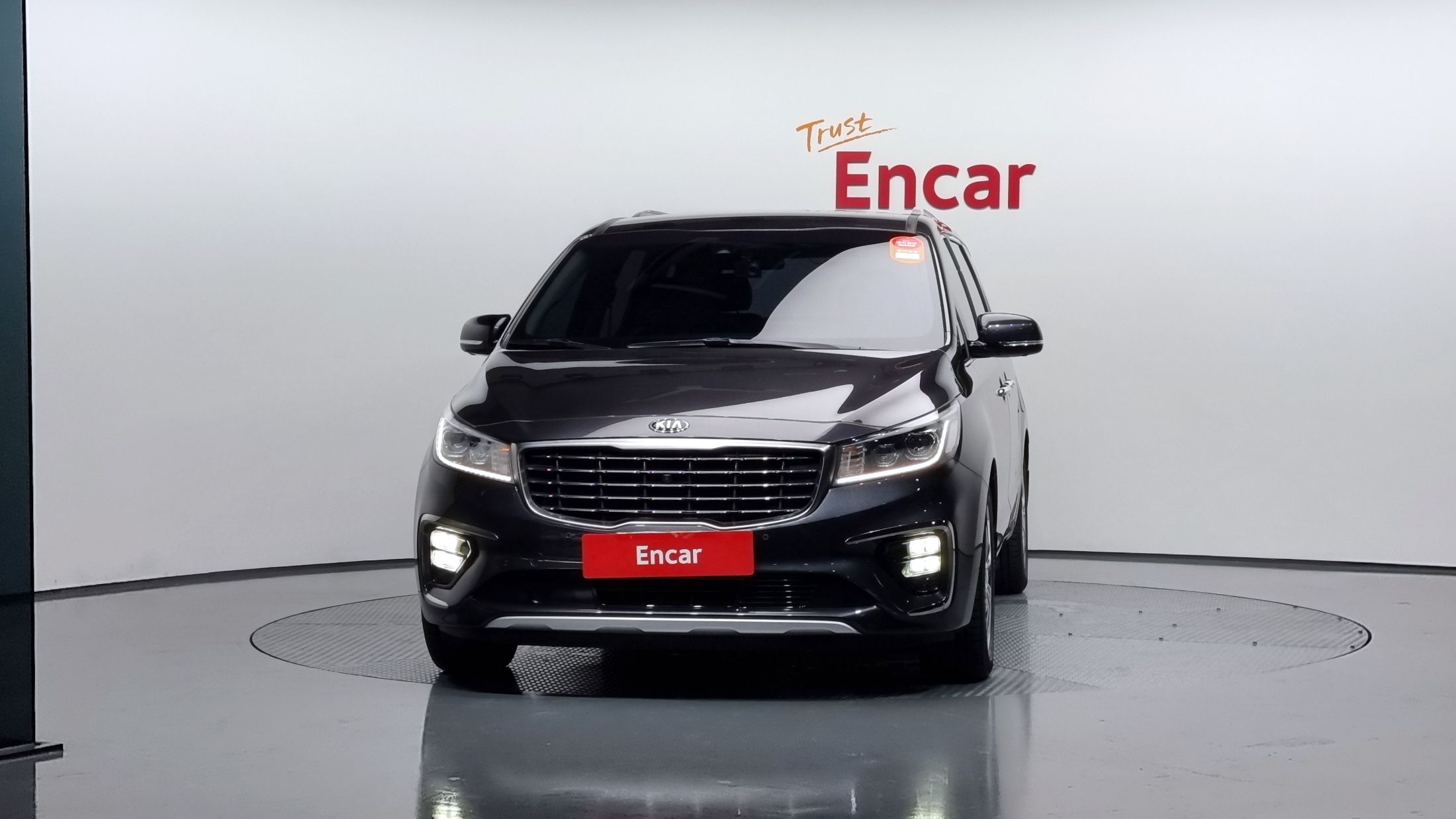 KIA CARNIVAL 2019