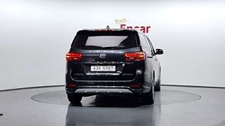 KIA CARNIVAL 2019