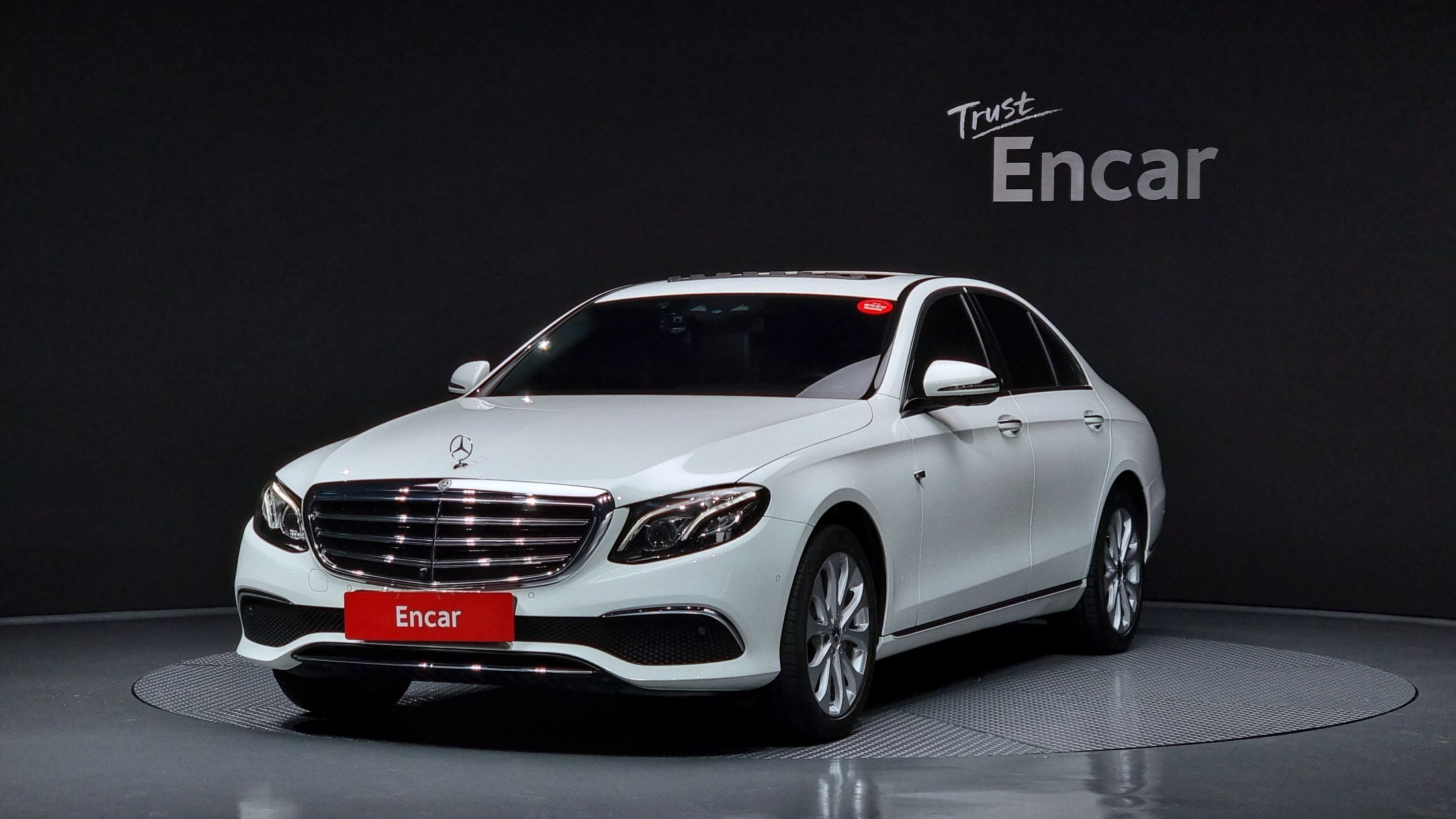 MERCEDES BENZ E-CLASS W213