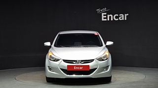 HYUNDAI AVANTE MD 2010