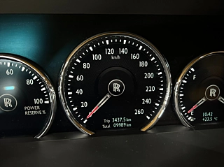 ROLLS ROYCE CULLINAN 2023