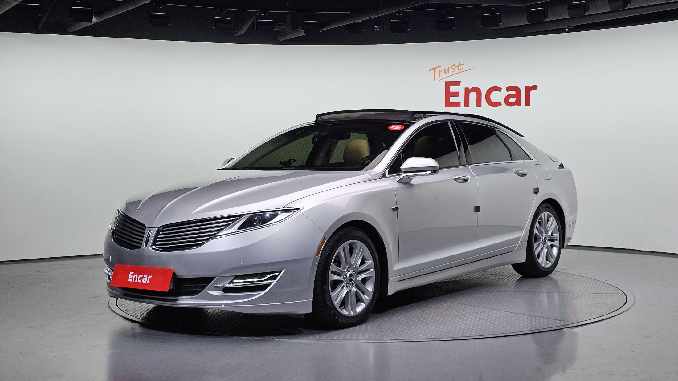 LINCOLN MKZ