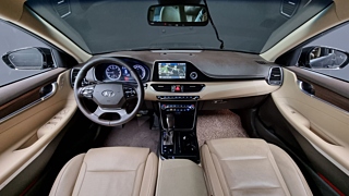 HYUNDAI GRANDEUR IG 2017