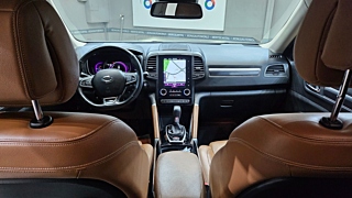 SAMSUNG QM6 2022