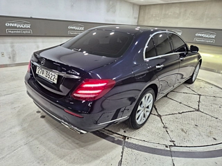 MERCEDES BENZ E-CLASS W213 2018