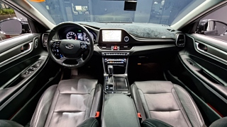 HYUNDAI GRANDEUR IG 2016