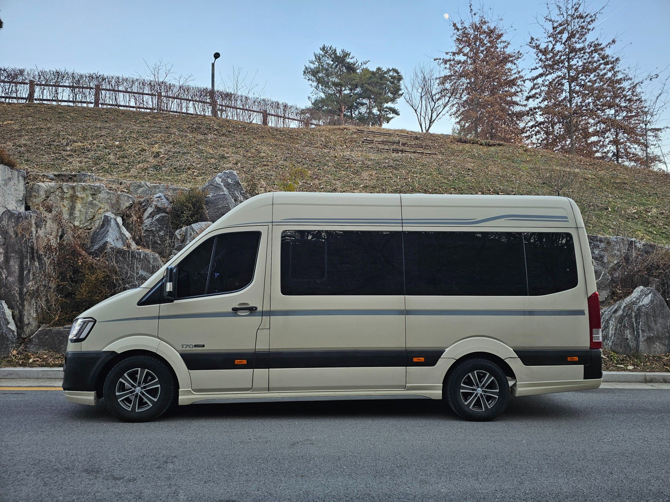 HYUNDAI SOLATI 2018