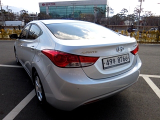 HYUNDAI AVANTE MD 2010