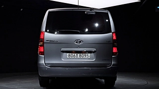 HYUNDAI STAREX GRAND  Van 5 Seater 2021