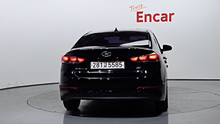 HYUNDAI AVANTE AD 2016