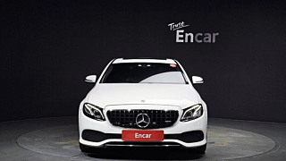 MERCEDES BENZ E-CLASS W213 2016