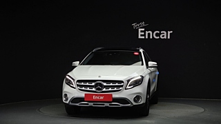 MERCEDES BENZ GLA-CLASS X156 2018