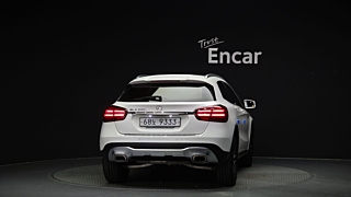 MERCEDES BENZ GLA-CLASS X156 2018