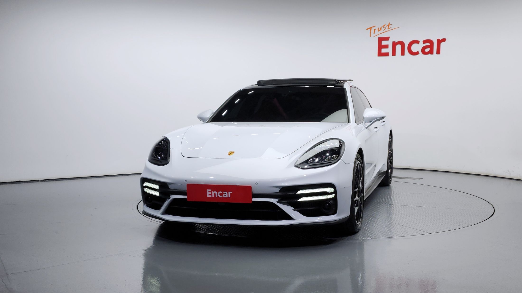 PORSCHE PANAMERA 971 2022