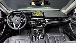 BMW 5-SERIES G30 2018