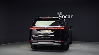 KIA CARNIVAL 2021