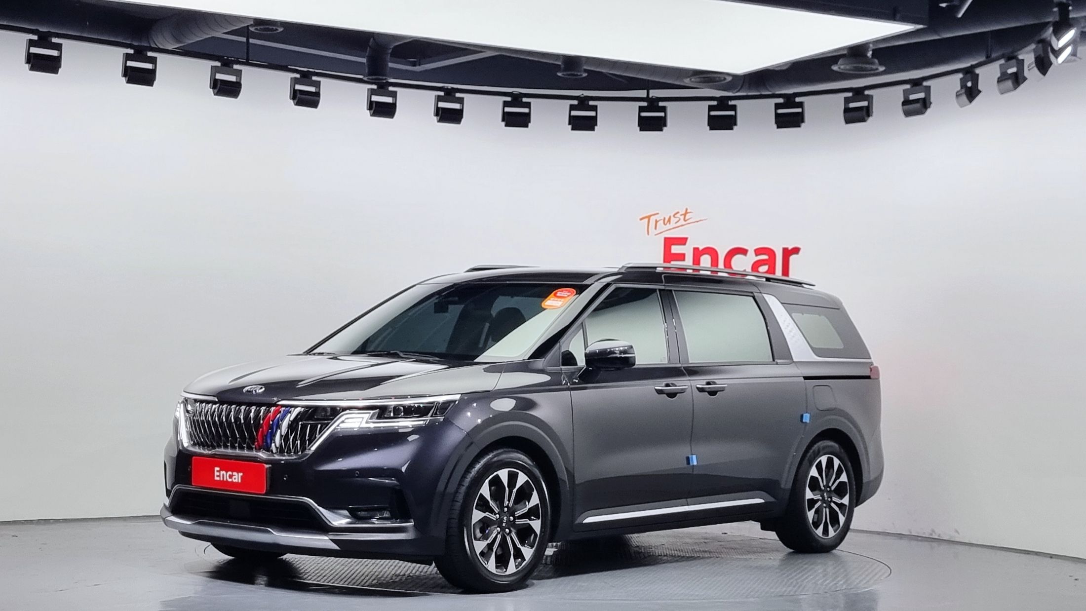 KIA CARNIVAL 2020