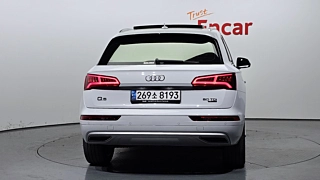 AUDI Q5 FY 2020