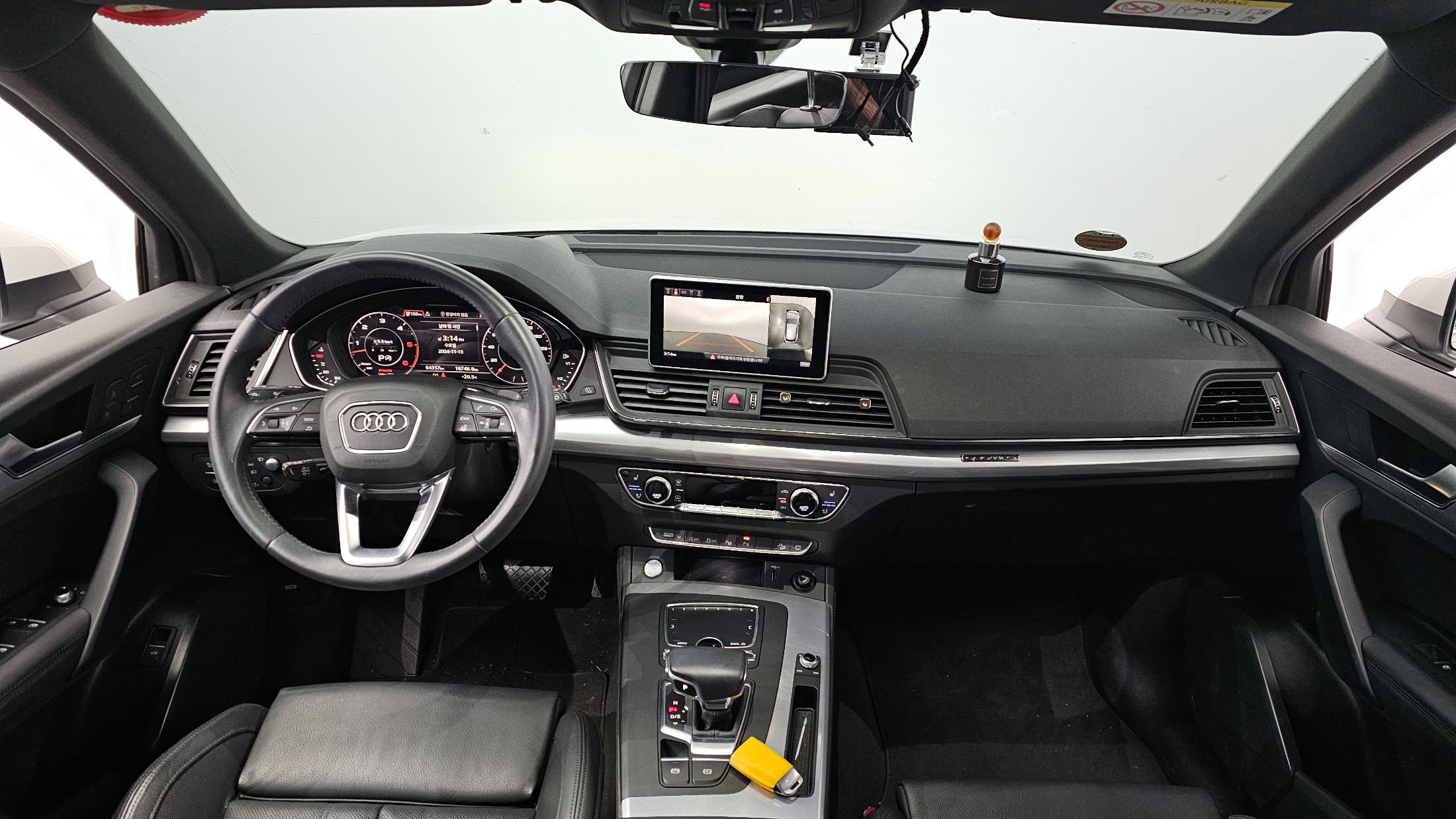AUDI Q5 FY