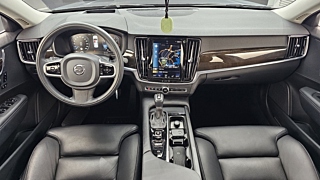VOLVO S90 2017