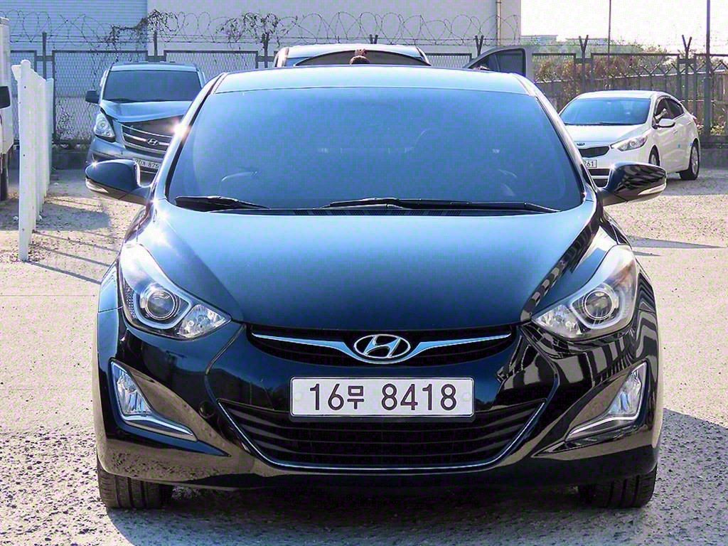 HYUNDAI AVANTE 2014