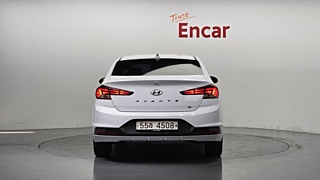 HYUNDAI AVANTE AD 2018