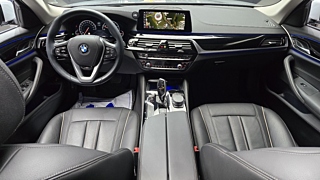 BMW 5-SERIES G30 2019