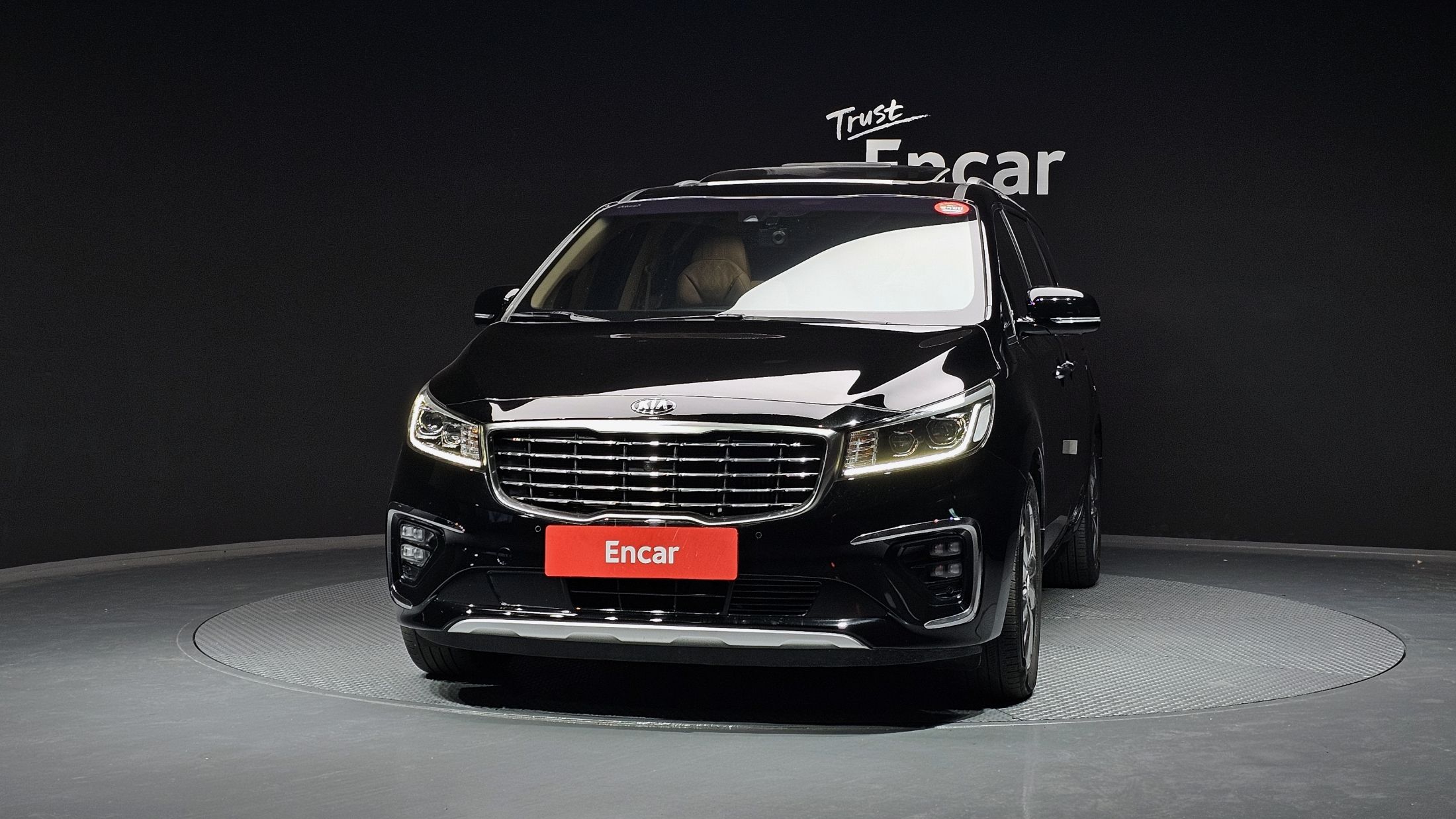 KIA CARNIVAL 2018