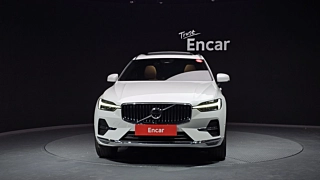 VOLVO XC60 2024