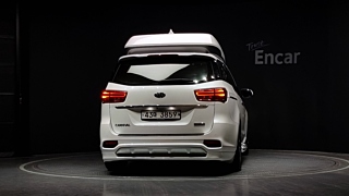 KIA CARNIVAL 2018