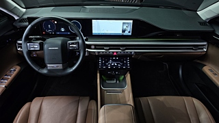 HYUNDAI GRANDEUR HYBRID GN7 2023