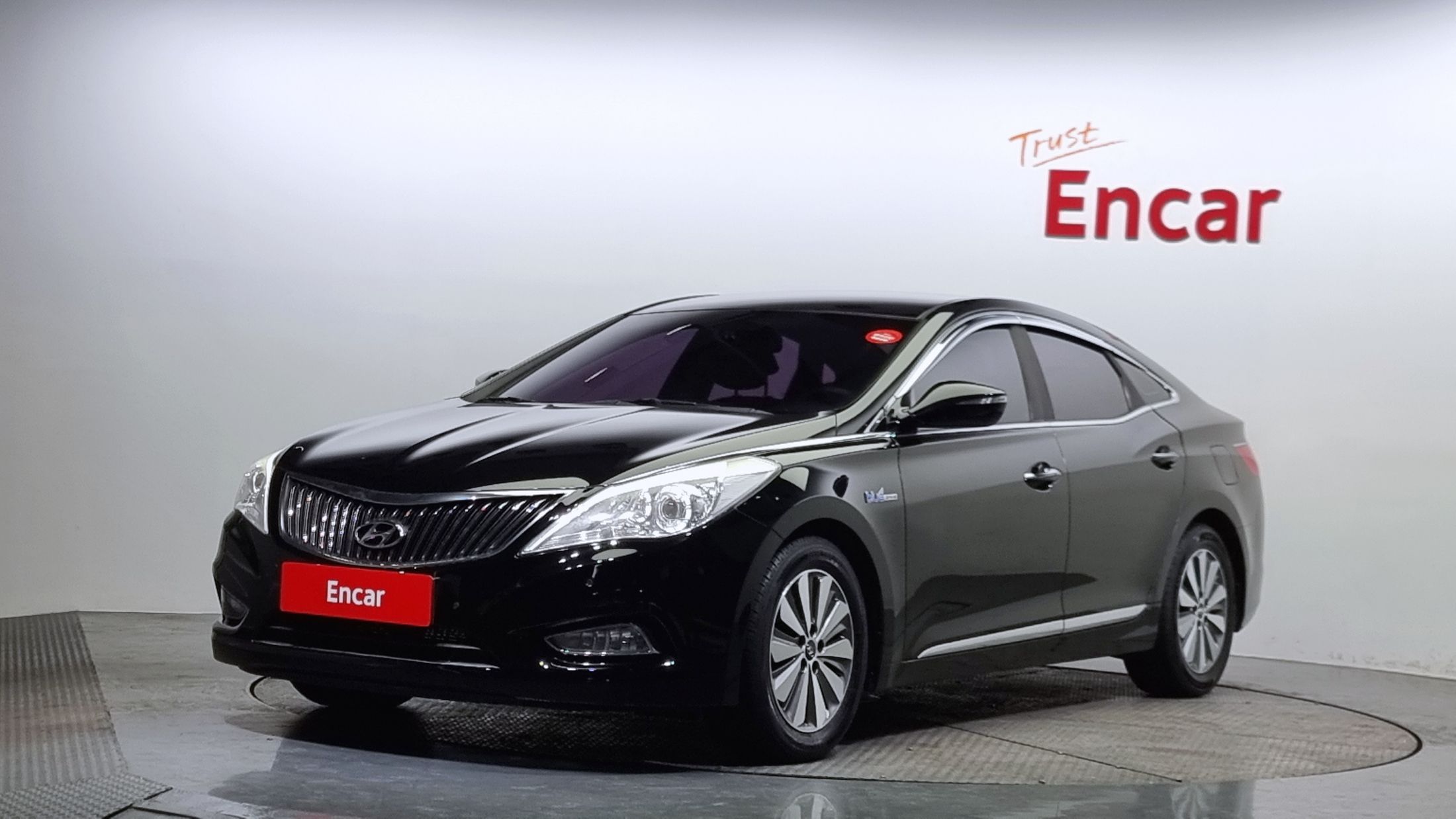 HYUNDAI GRANDEUR HG HYBRID