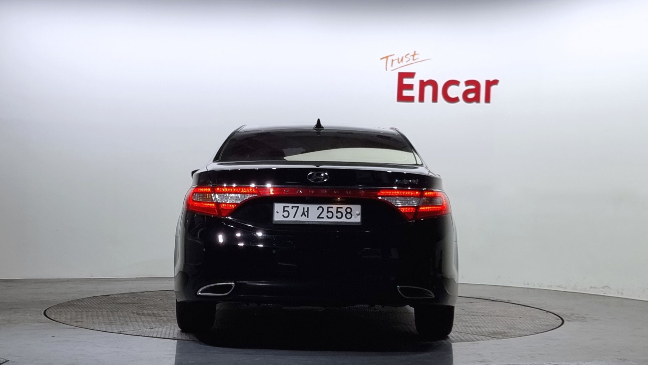 HYUNDAI GRANDEUR HG HYBRID