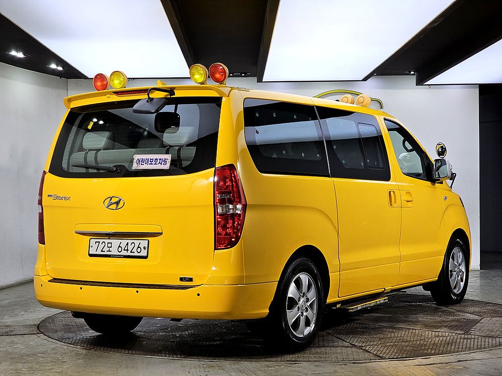 HYUNDAI STAREX GRAND