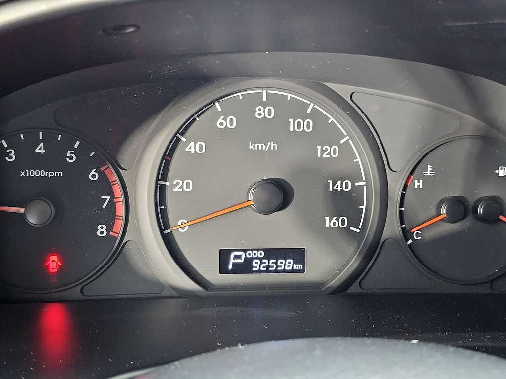HYUNDAI STAREX GRAND