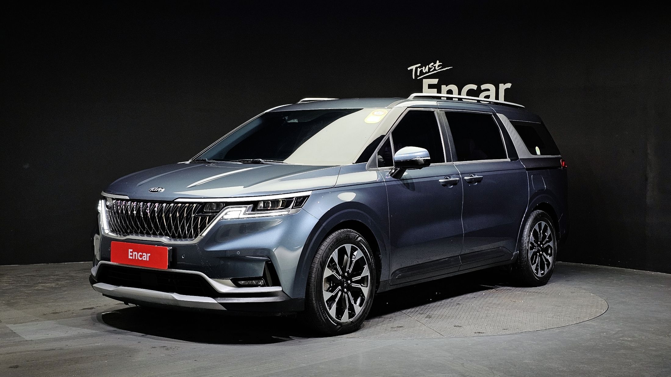 KIA CARNIVAL 2021