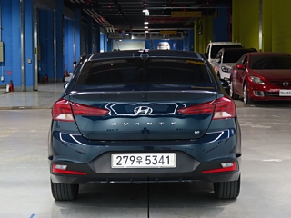HYUNDAI AVANTE AD 2019