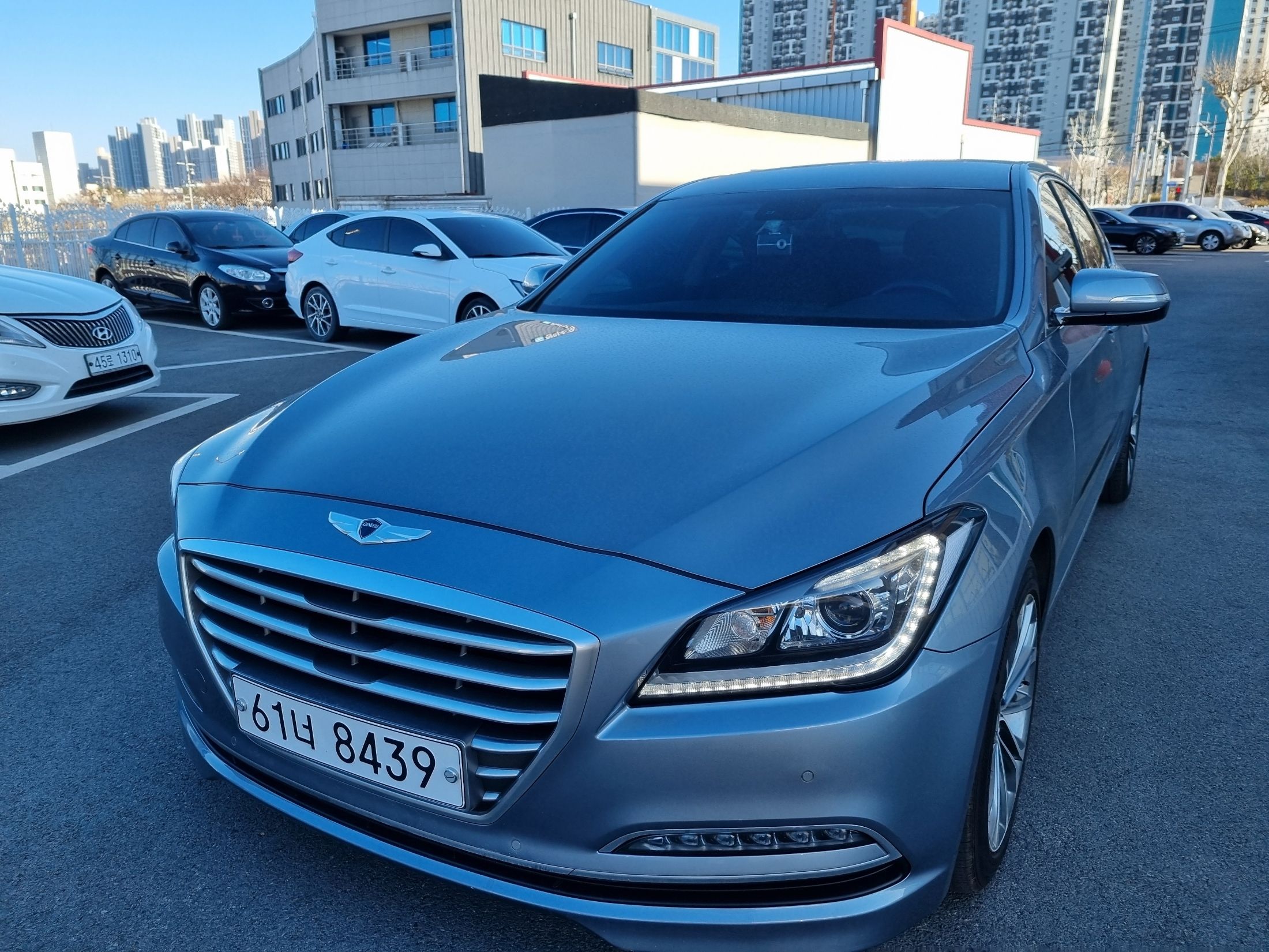 HYUNDAI GENESIS DH 2015