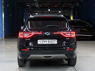SAMSUNG QM6 2019