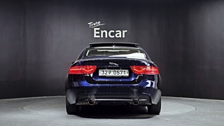 JAGUAR XE 2016