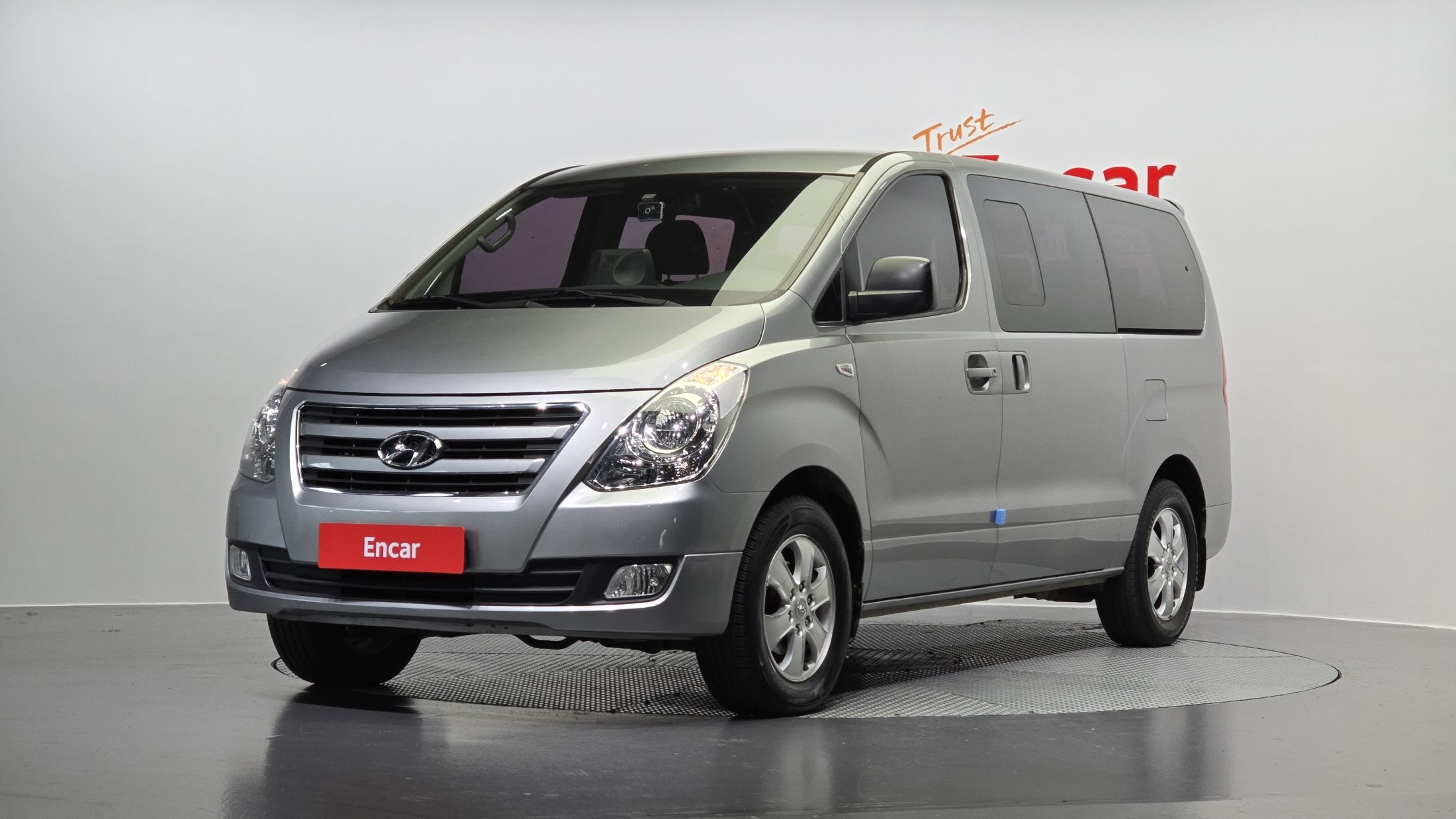 HYUNDAI STAREX GRAND