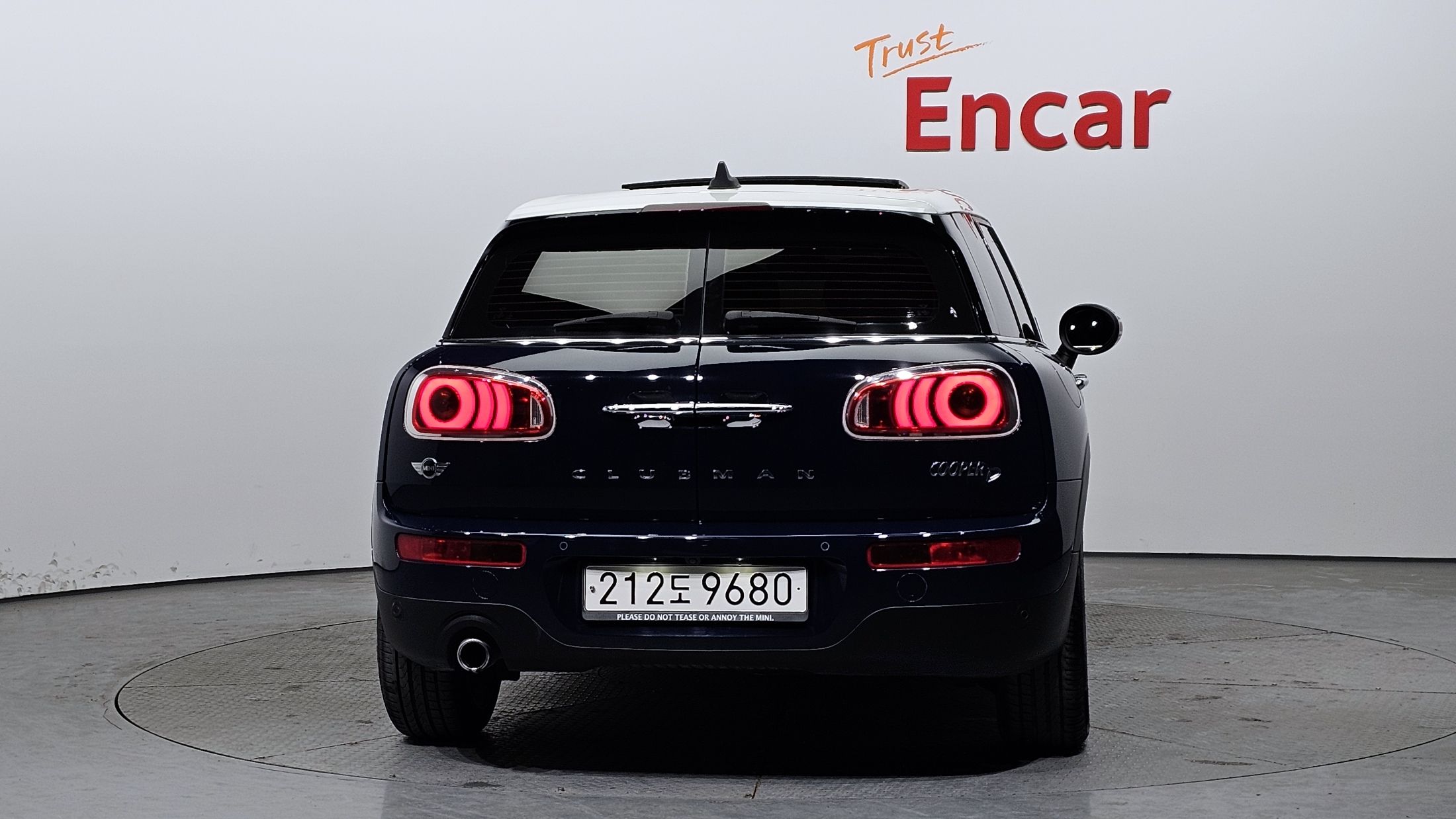 MINI CLUBMAN COOPER D 2016